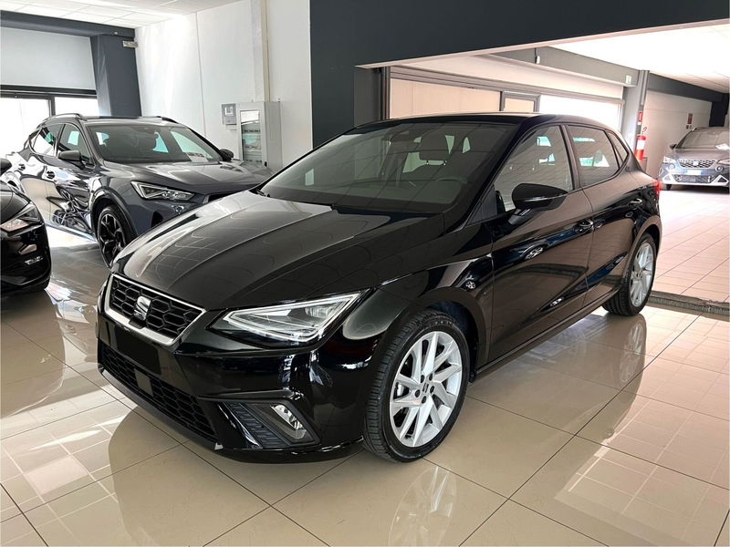 SEAT Ibiza 1.0 ecotsi FR 95cv del 2023 usata a Ferrara