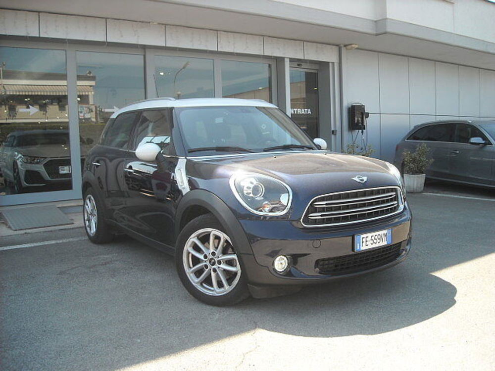 MINI Mini Countryman usata a Lucca (6)