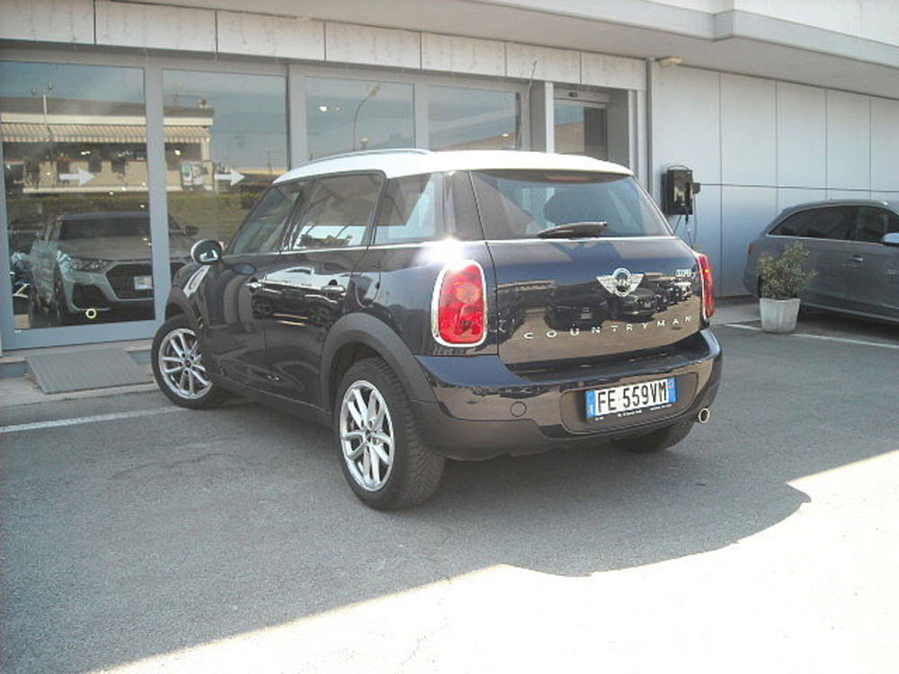 MINI Mini Countryman usata a Lucca (9)