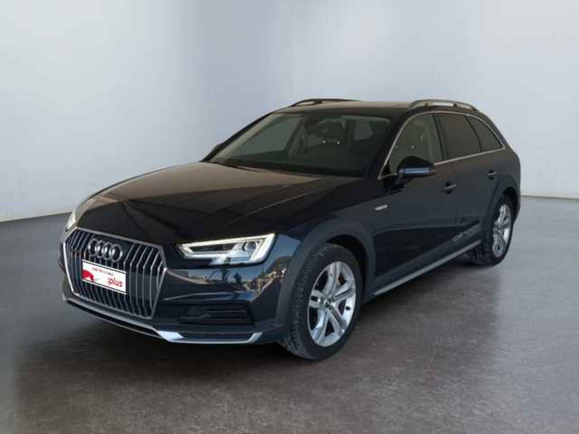 Audi A4 Allroad 2.0 TDI 190 CV S tronic Business del 2017 usata a Lucca