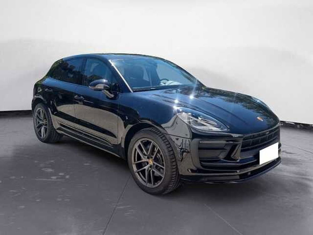 Porsche Macan nuova a Potenza (8)