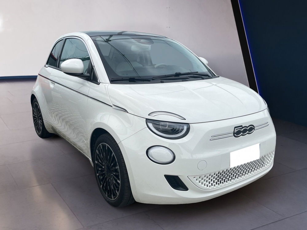 Fiat 500e nuova a Torino (3)