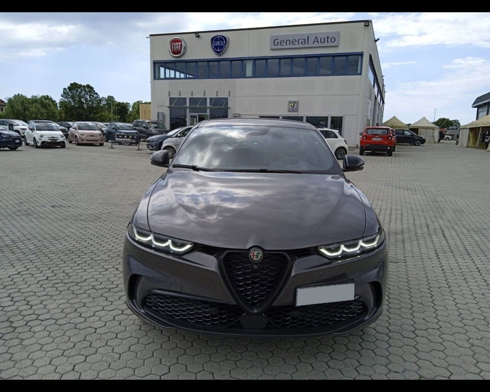 Alfa Romeo Tonale nuova a Lucca (2)