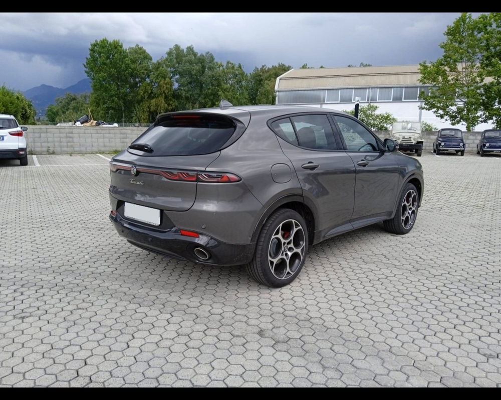 Alfa Romeo Tonale nuova a Lucca (5)