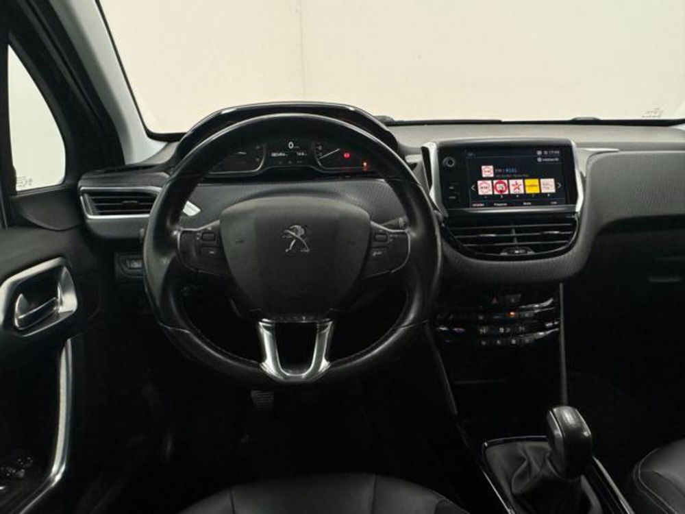 Peugeot 2008 usata a Como (10)