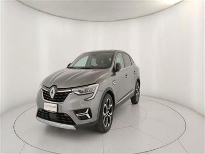 Renault Arkana E-Tech 145 CV R.S. Line  del 2021 usata a Bari