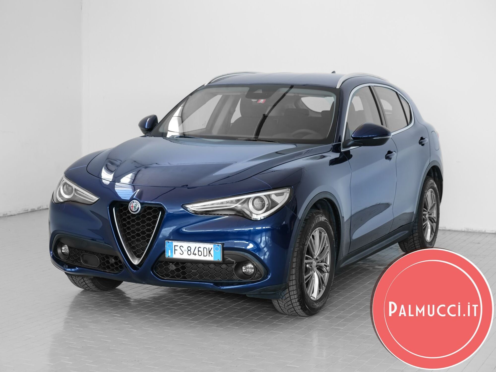 Alfa Romeo Stelvio Stelvio 2.2 Turbodiesel 180 CV AT8 Q4 Business del 2018 usata a Prato