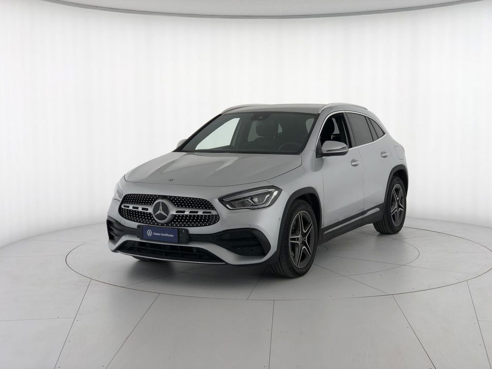 Mercedes-Benz GLA SUV usata a Massa-Carrara