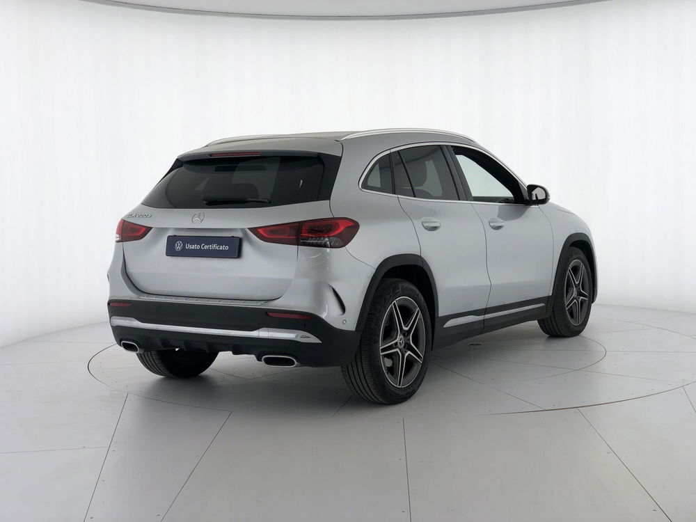 Mercedes-Benz GLA SUV usata a Massa-Carrara (5)