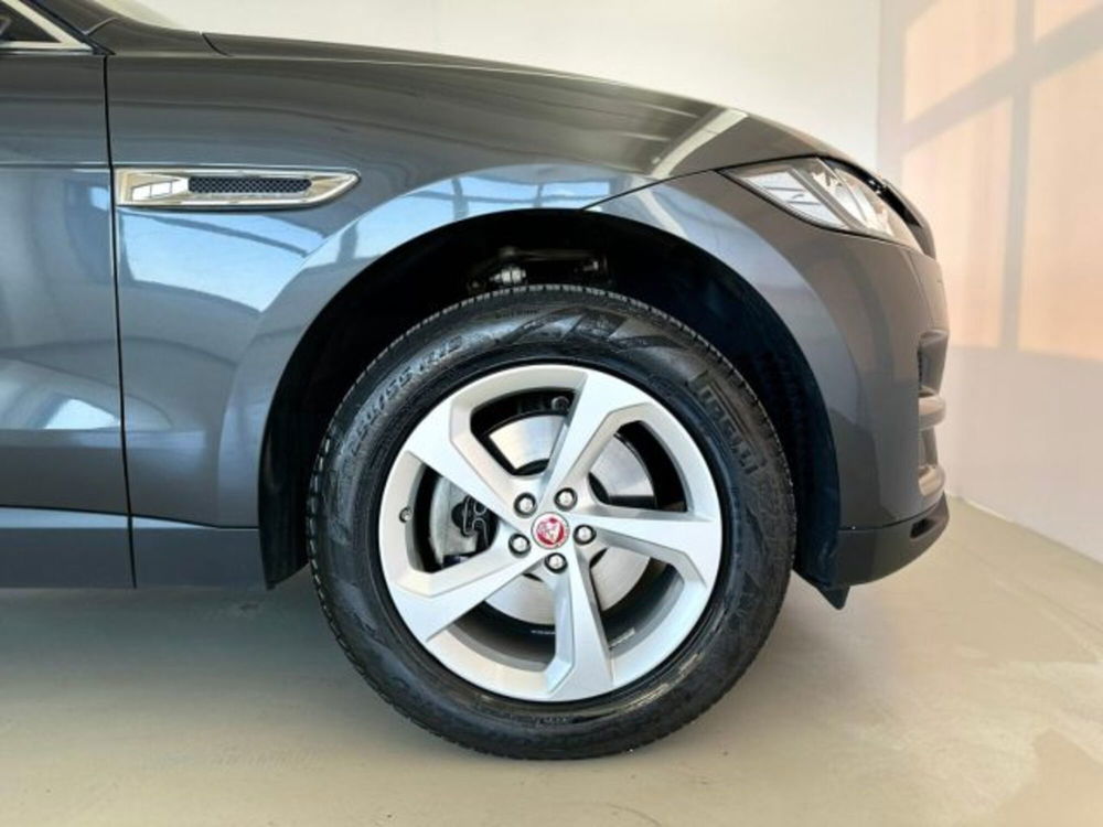 Jaguar F-Pace usata a Modena (16)