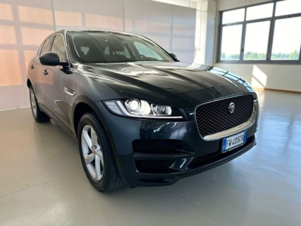 Jaguar F-Pace usata a Modena (3)