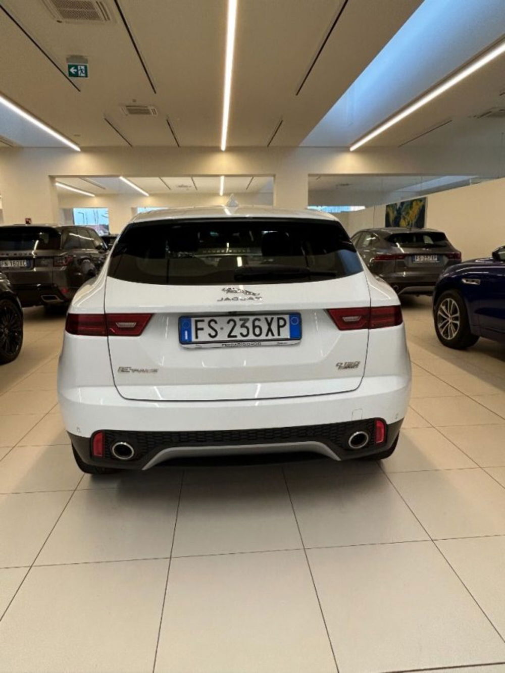 Jaguar E-Pace usata a Modena (10)