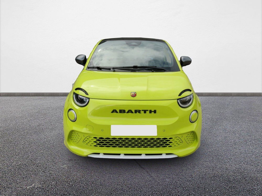 Abarth 500e Cabrio nuova a Pordenone (2)