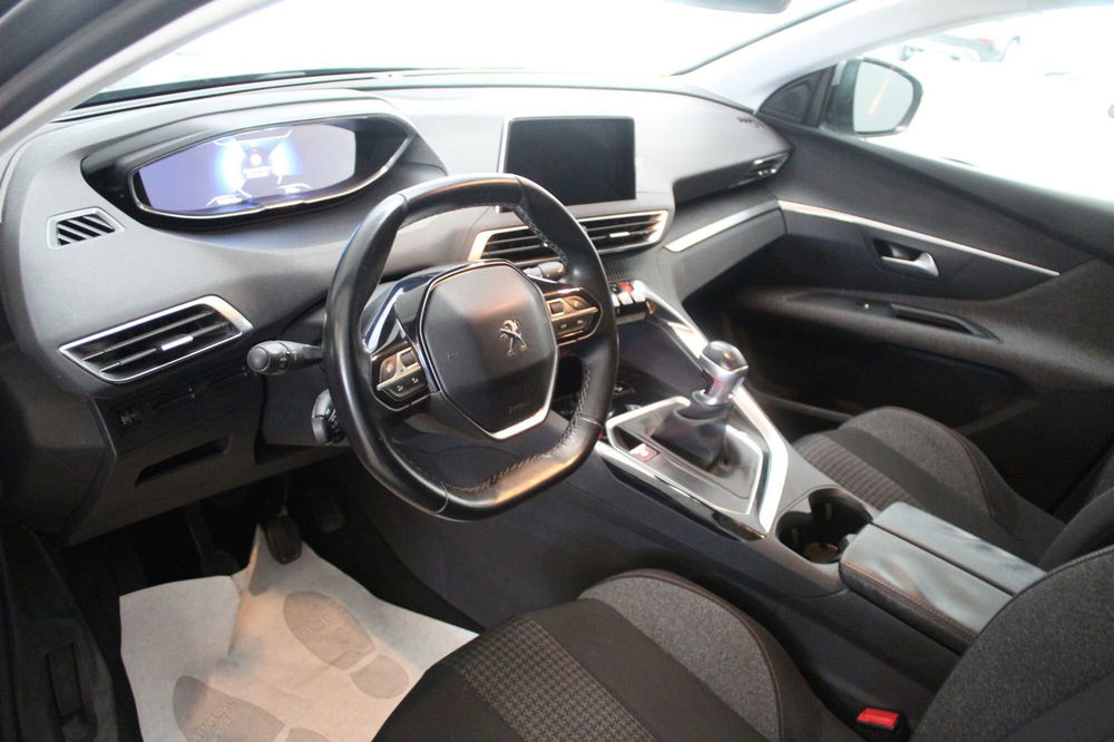 Peugeot 3008 usata a Cremona (9)