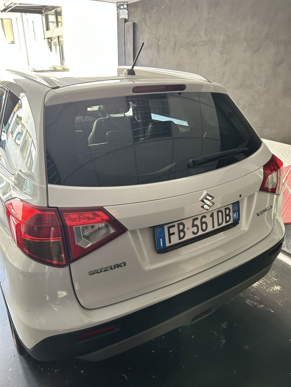 Suzuki Vitara usata a Milano (2)