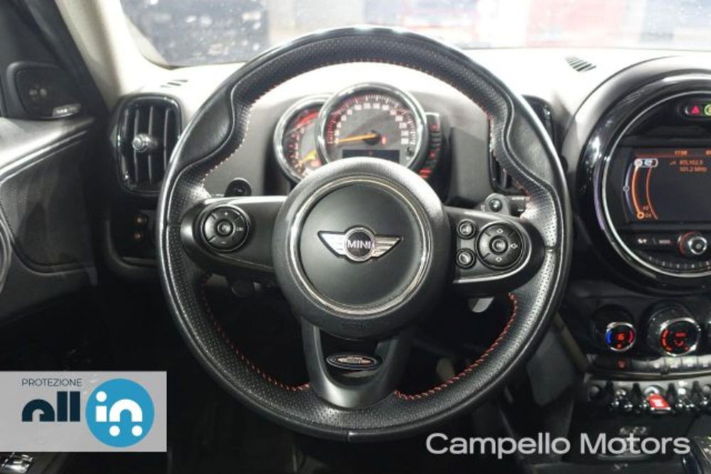 MINI Mini Countryman usata a Venezia (8)