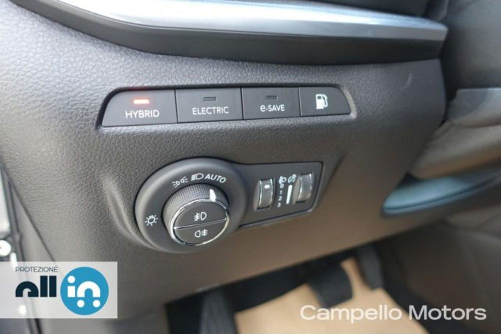 Jeep Compass nuova a Venezia (17)