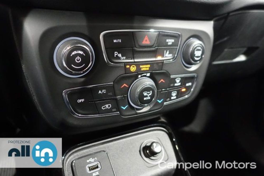 Jeep Compass usata a Venezia (11)