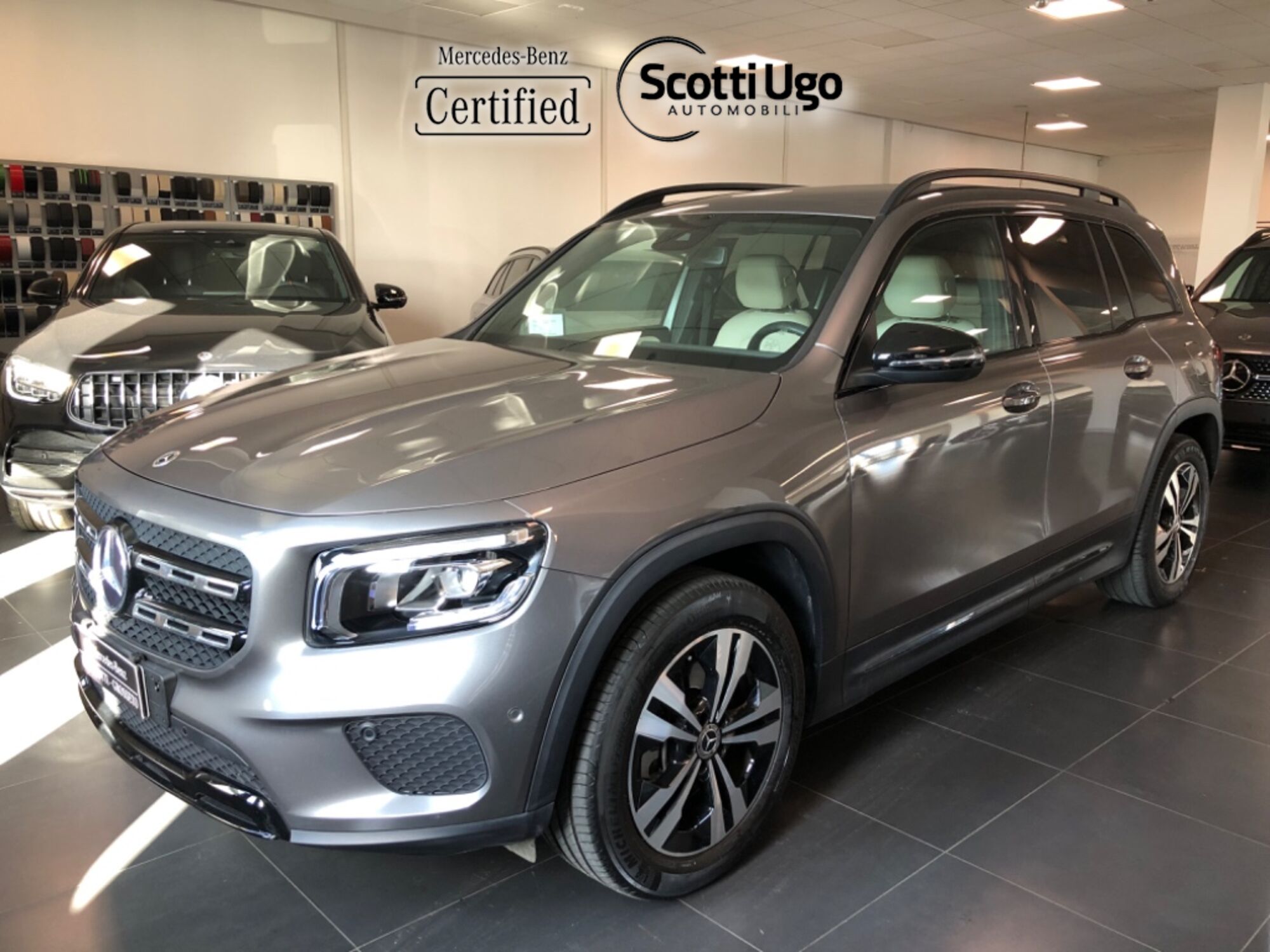 Mercedes-Benz GLB 200 d Automatic 4Matic Sport Plus del 2021 usata a Siena