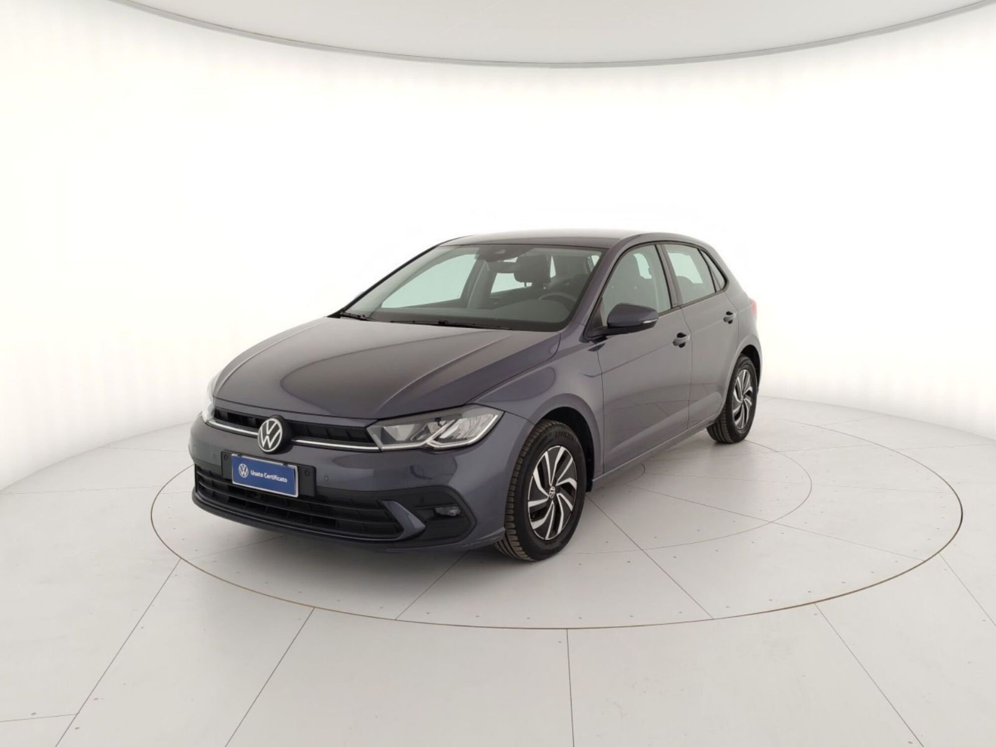 Volkswagen Polo 1.0 tsi Life 95cv dsg del 2023 usata a Massa