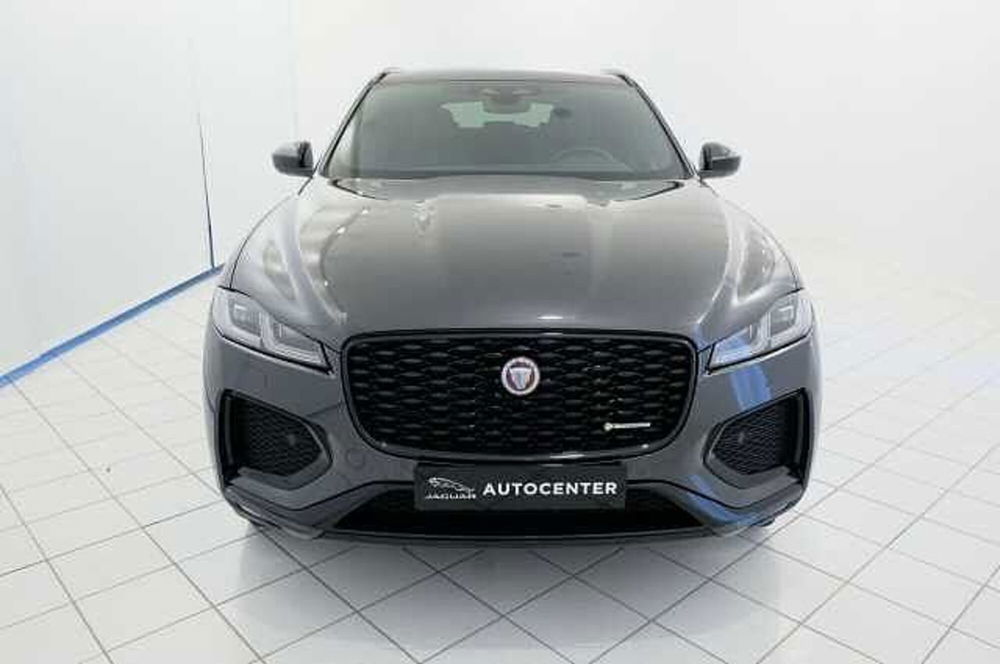 Jaguar F-Pace usata a Mantova (8)