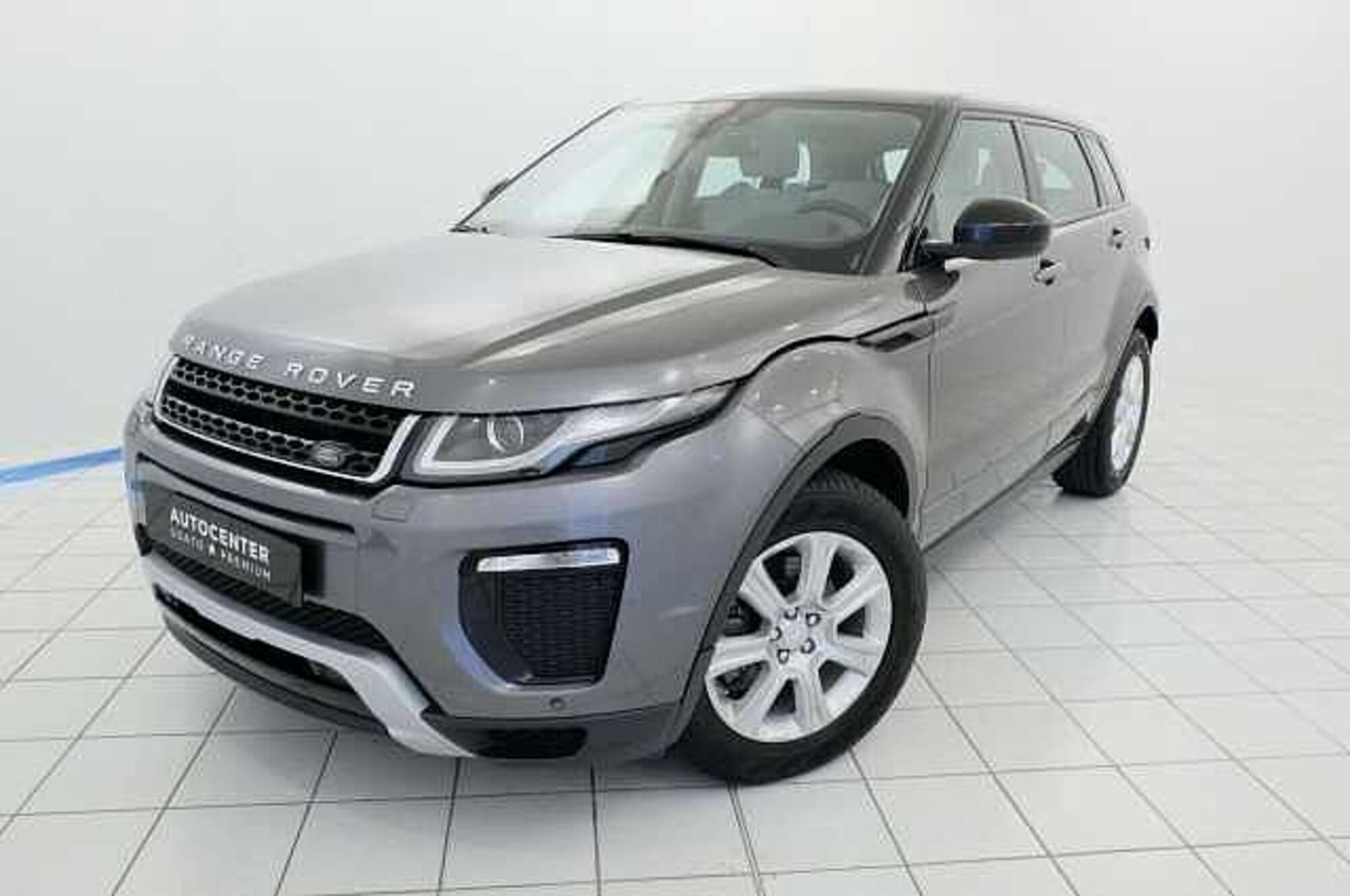 Land Rover Range Rover Evoque 2.0 TD4 150 CV 5p. SE Dynamic  del 2018 usata a Castel d&#039;Ario