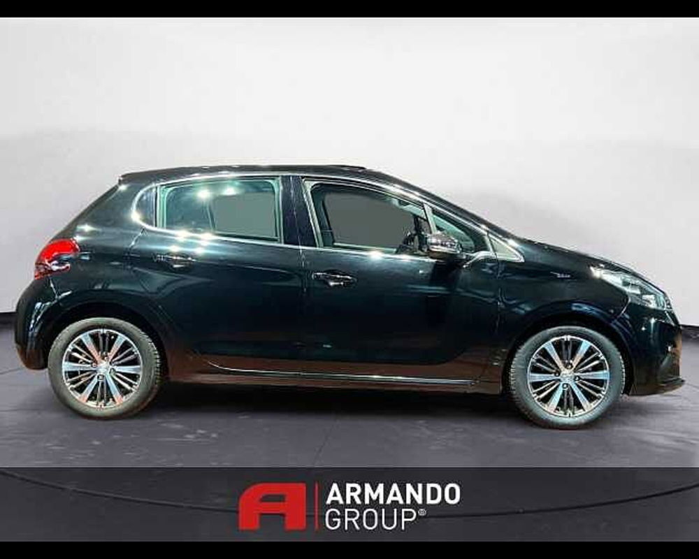 Peugeot 208 usata a Cuneo (4)