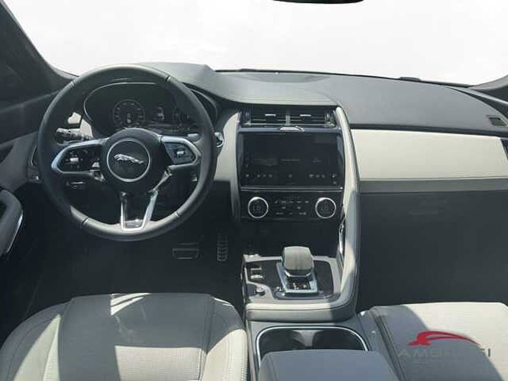 Jaguar E-Pace usata a Viterbo (10)