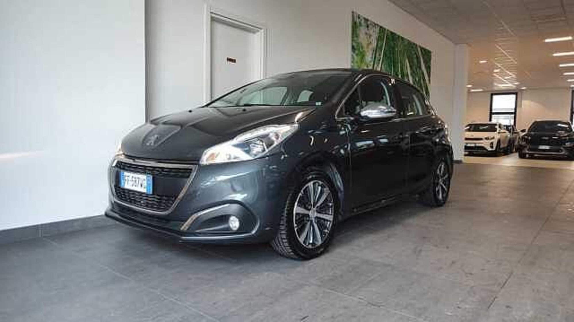 Peugeot 208 75 5 porte Allure  del 2017 usata a Empoli