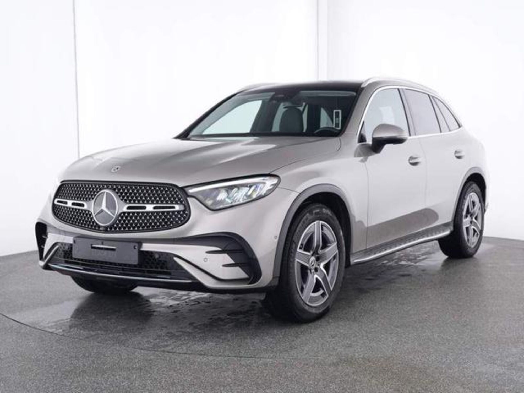 Mercedes-Benz GLC 220 d 4Matic Mild Hybrid AMG Advanced Plus del 2023 usata a Magenta