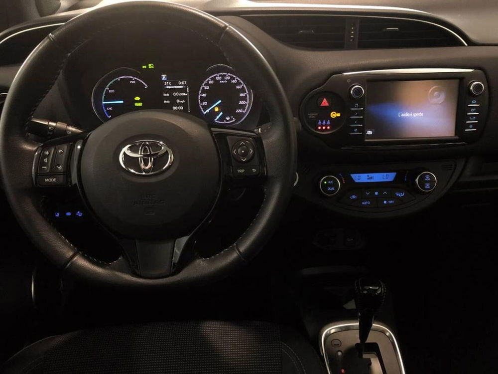 Toyota Yaris usata a Torino (9)