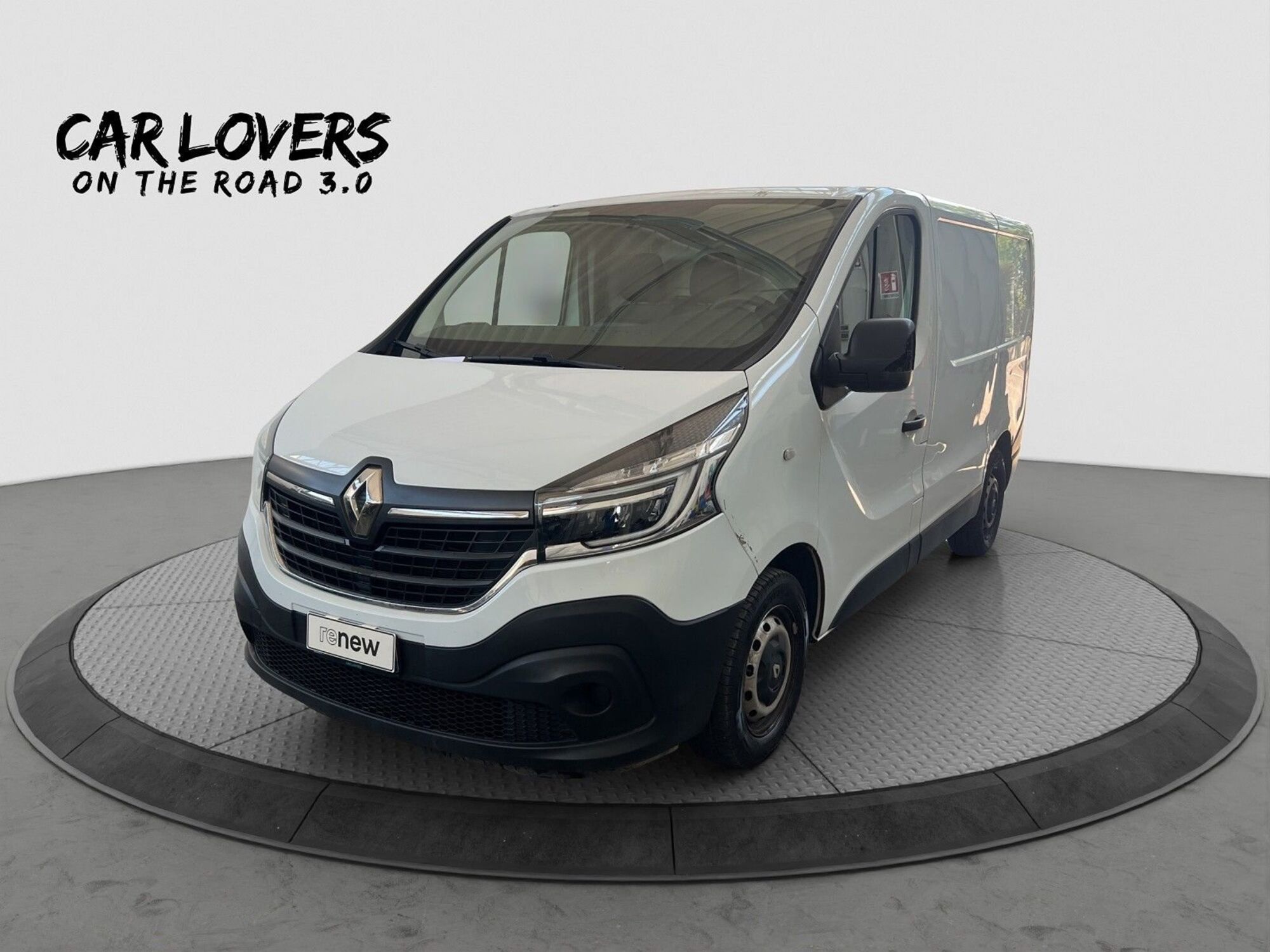 Renault Trafic Furgone T29 2.0 dCi 120CV PL-TN-DC Furgone Ice Plus  del 2020 usata a Roma