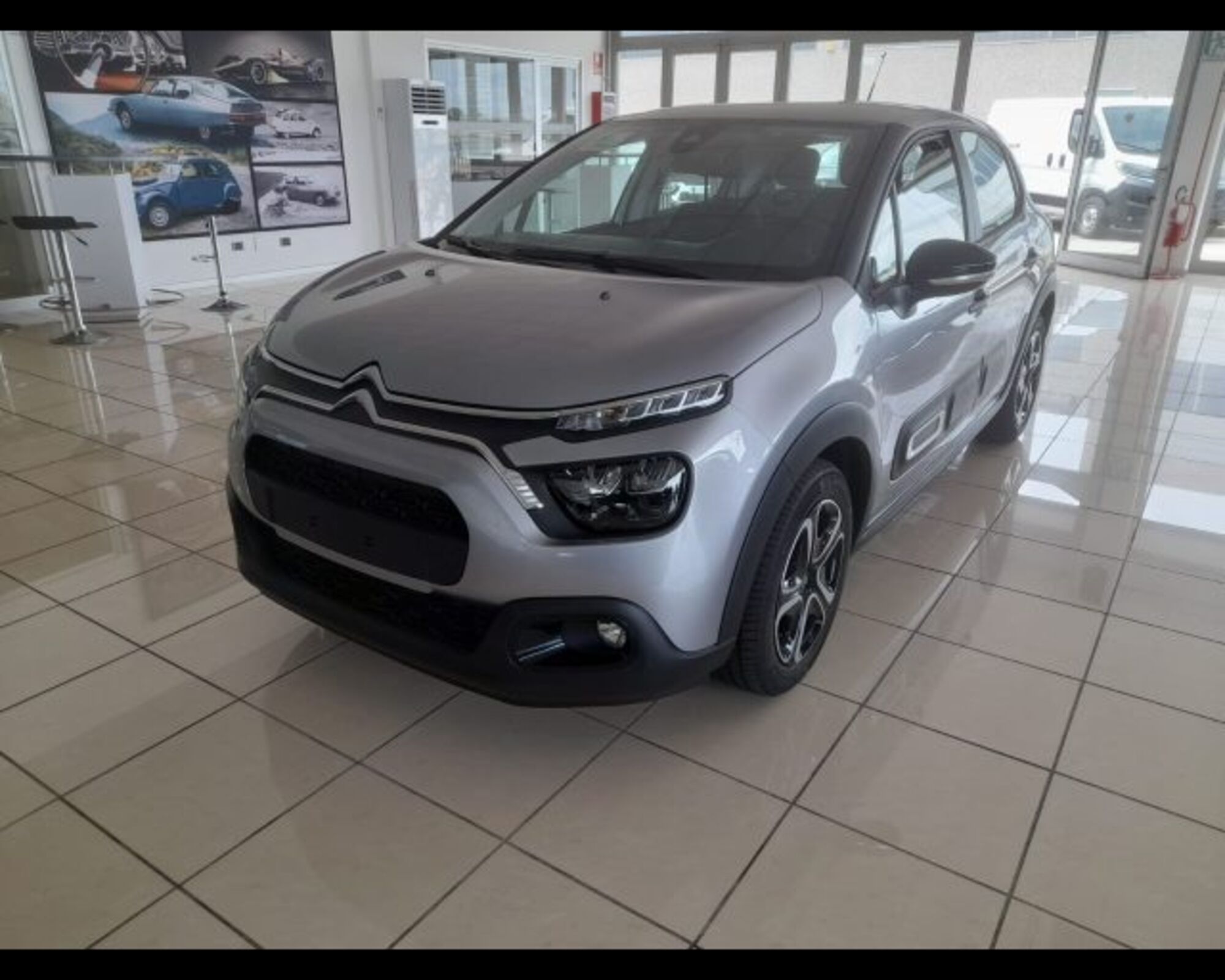 Citroen C3 1.2 puretech Plus s&amp;s 83cv nuova a Alessandria