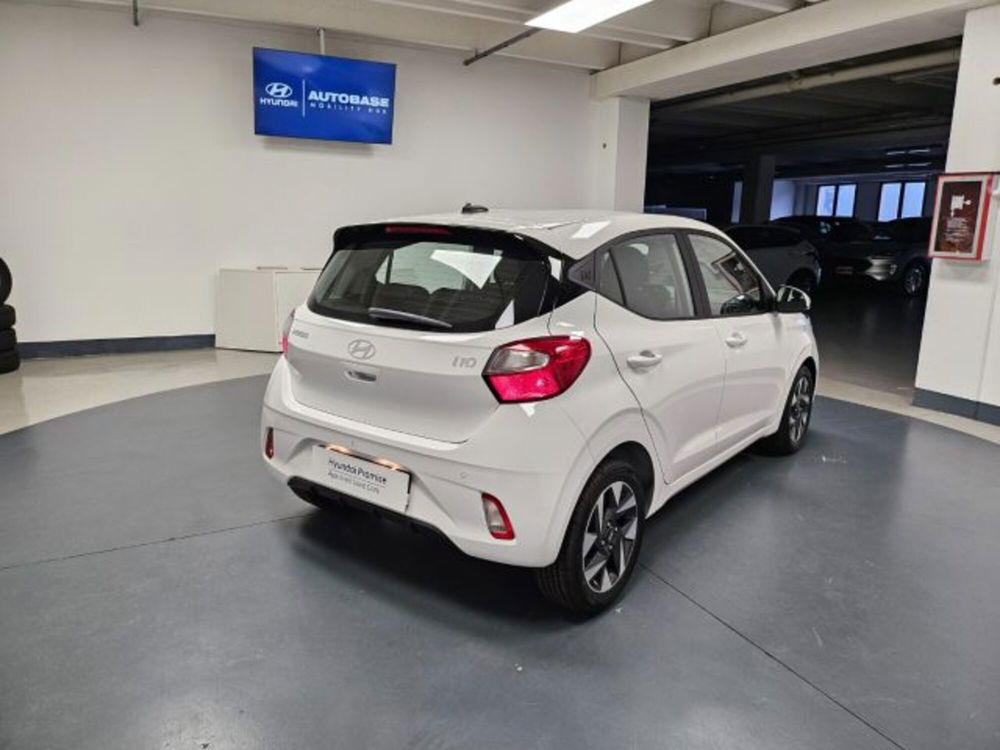 Hyundai i10 nuova a Brescia (7)