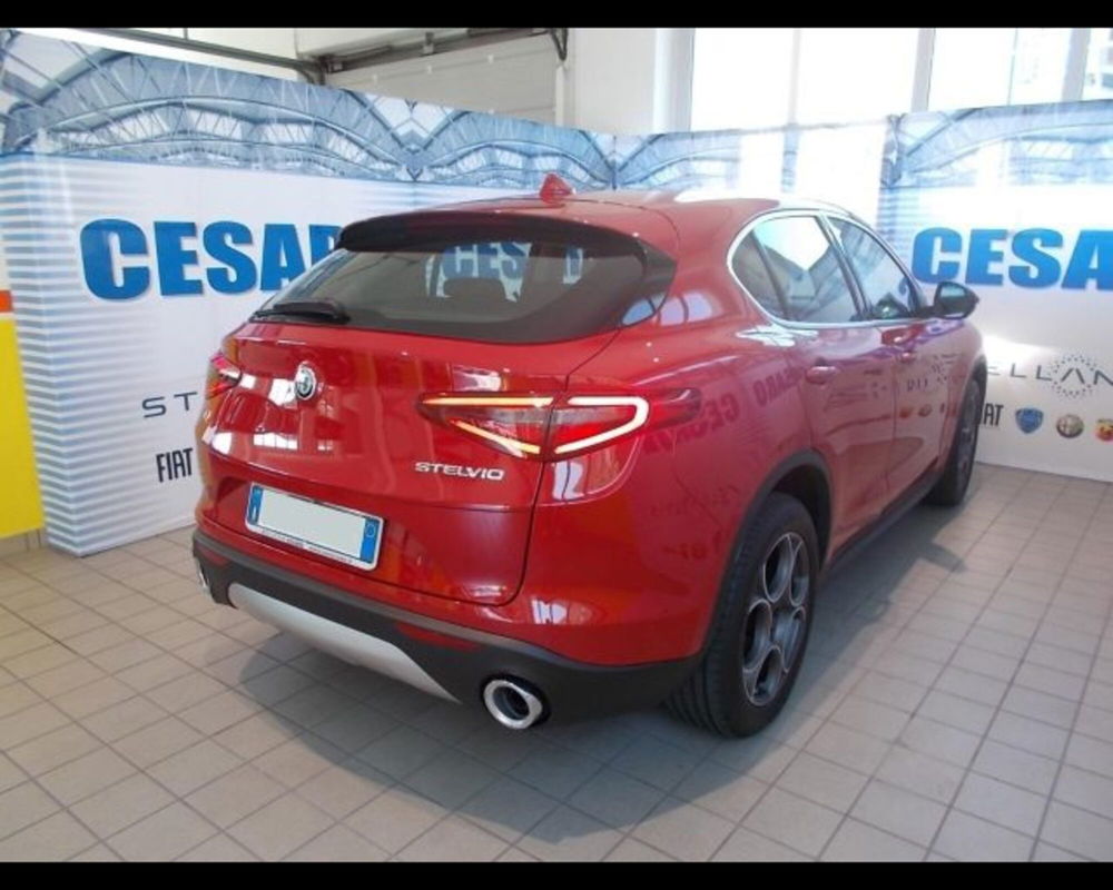 Alfa Romeo Stelvio usata a Aosta (3)