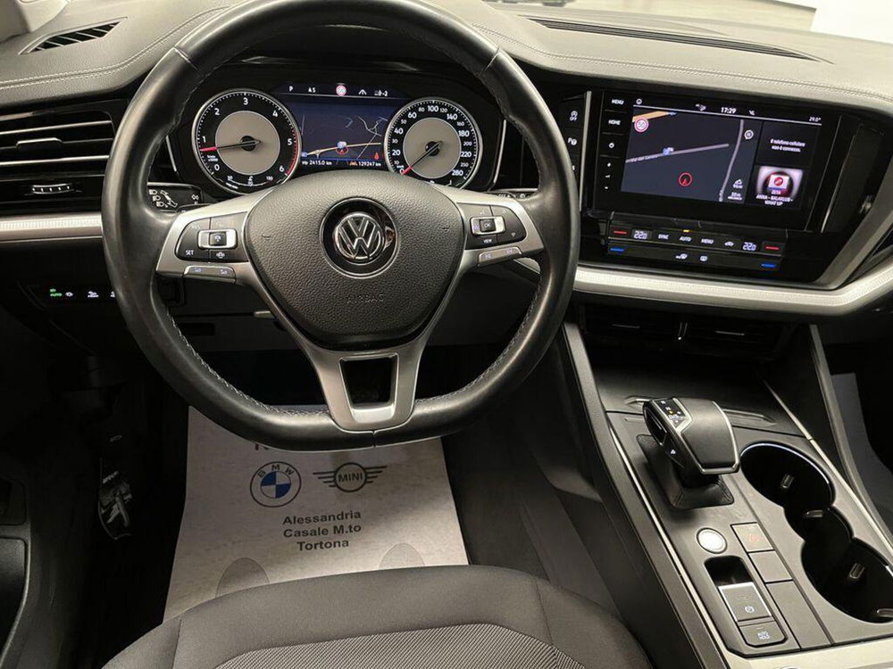 Volkswagen Touareg usata a Alessandria (11)