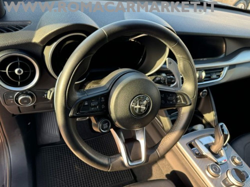 Alfa Romeo Stelvio usata a Roma (15)