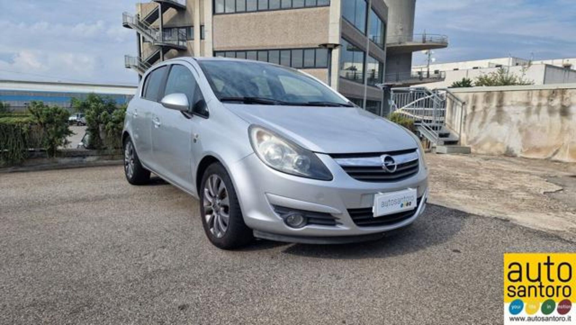 Opel Corsa 1.3 CDTI 95CV F.AP. 5 porte Cosmo  del 2011 usata a Salerno