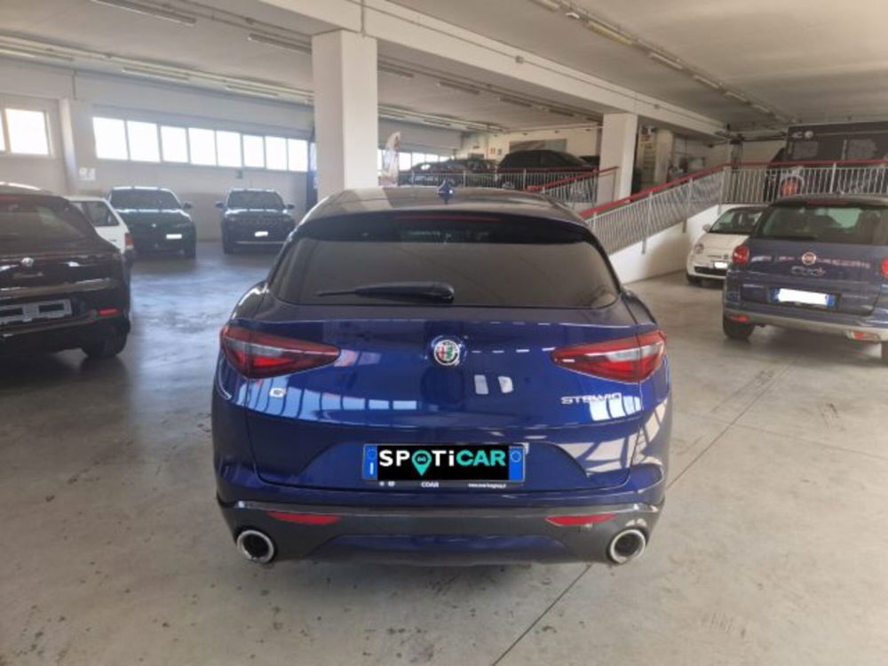 Alfa Romeo Stelvio usata a Terni (5)