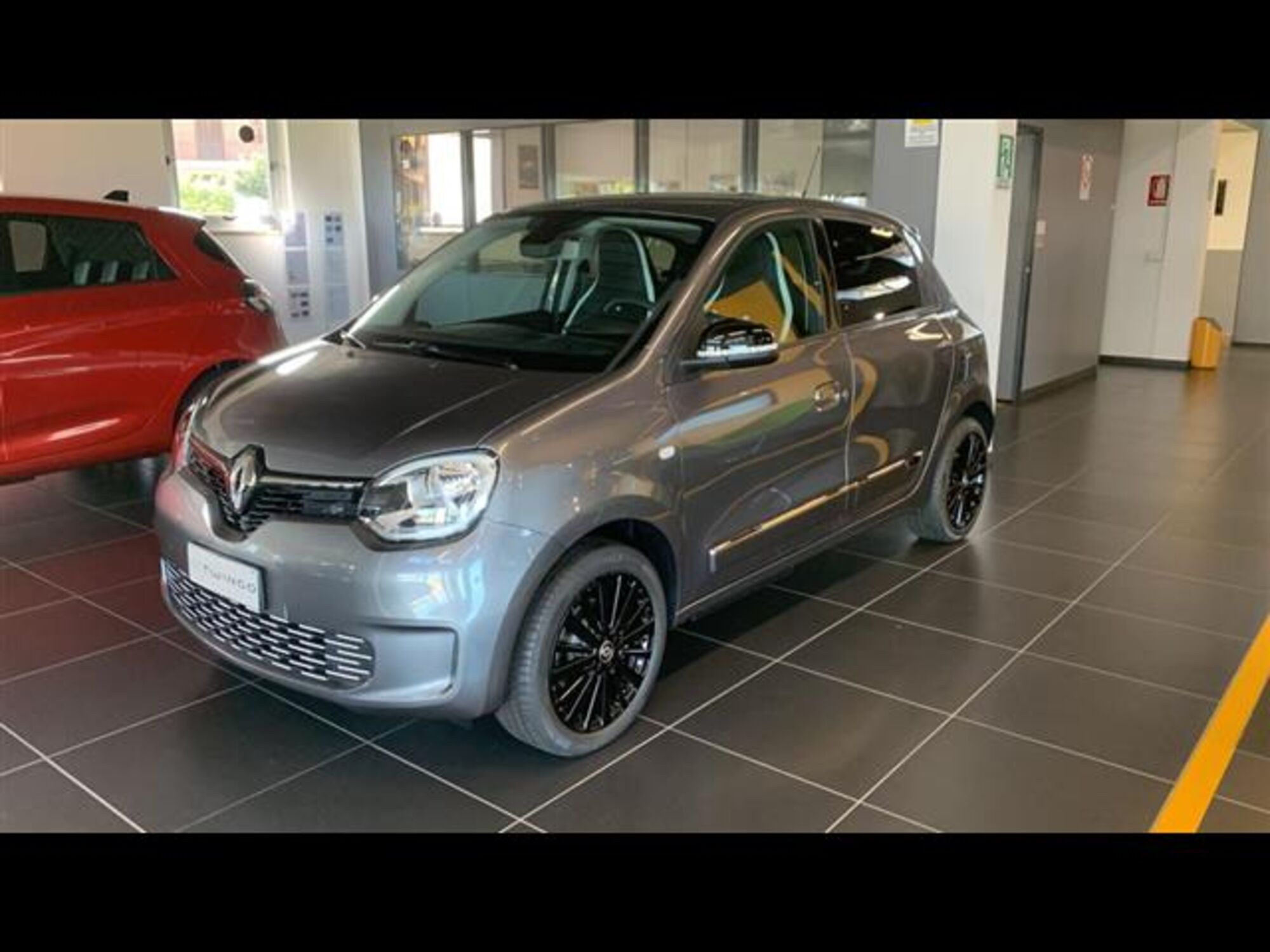 Renault Twingo Urban Night 22kWh nuova a Cuneo