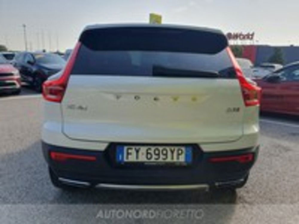 Volvo XC40 usata a Pordenone (6)