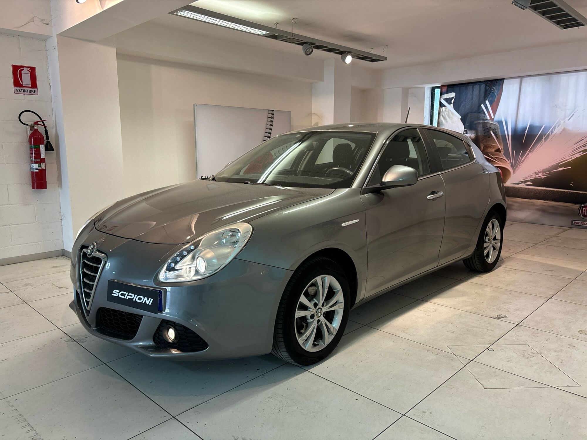 Alfa Romeo Giulietta 1.6 JTDm-2 Progression c/CL nuova a L&#039;Aquila