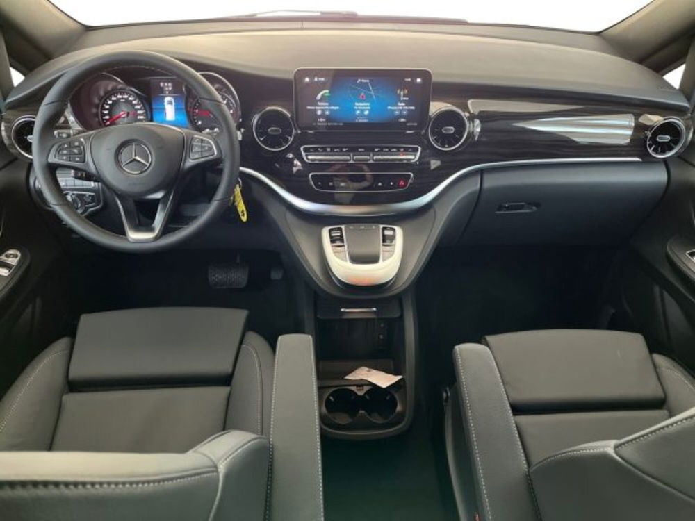 Mercedes-Benz Classe V nuova a Verona (9)