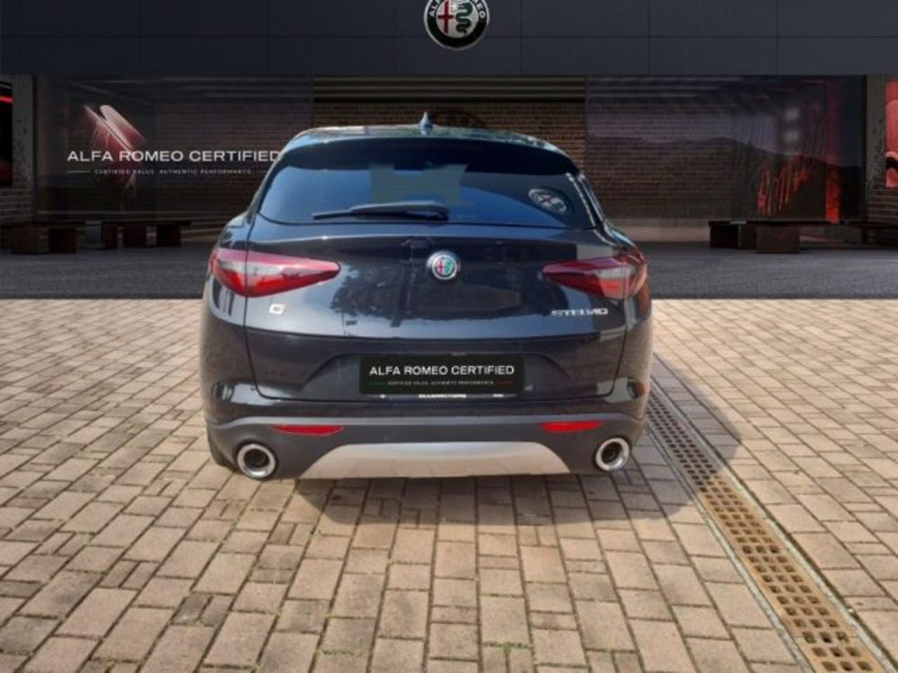 Alfa Romeo Stelvio usata a Monza e Brianza (5)