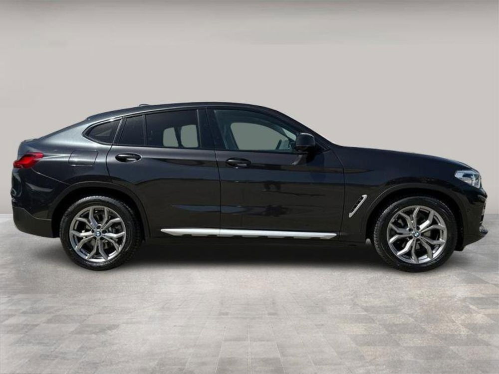 BMW X4 usata a Sassari (6)