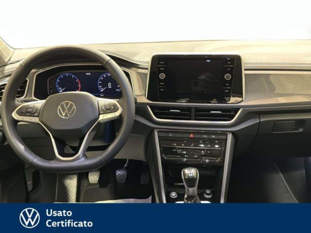 Volkswagen T-Roc nuova a Vicenza (8)