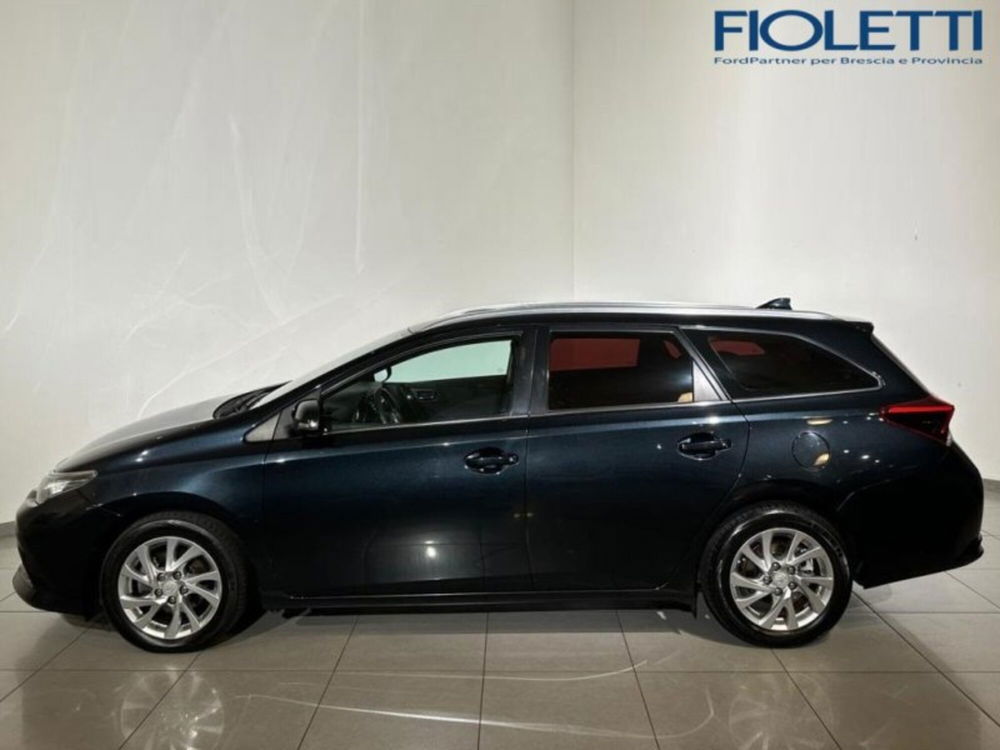 Toyota Auris usata a Brescia (3)