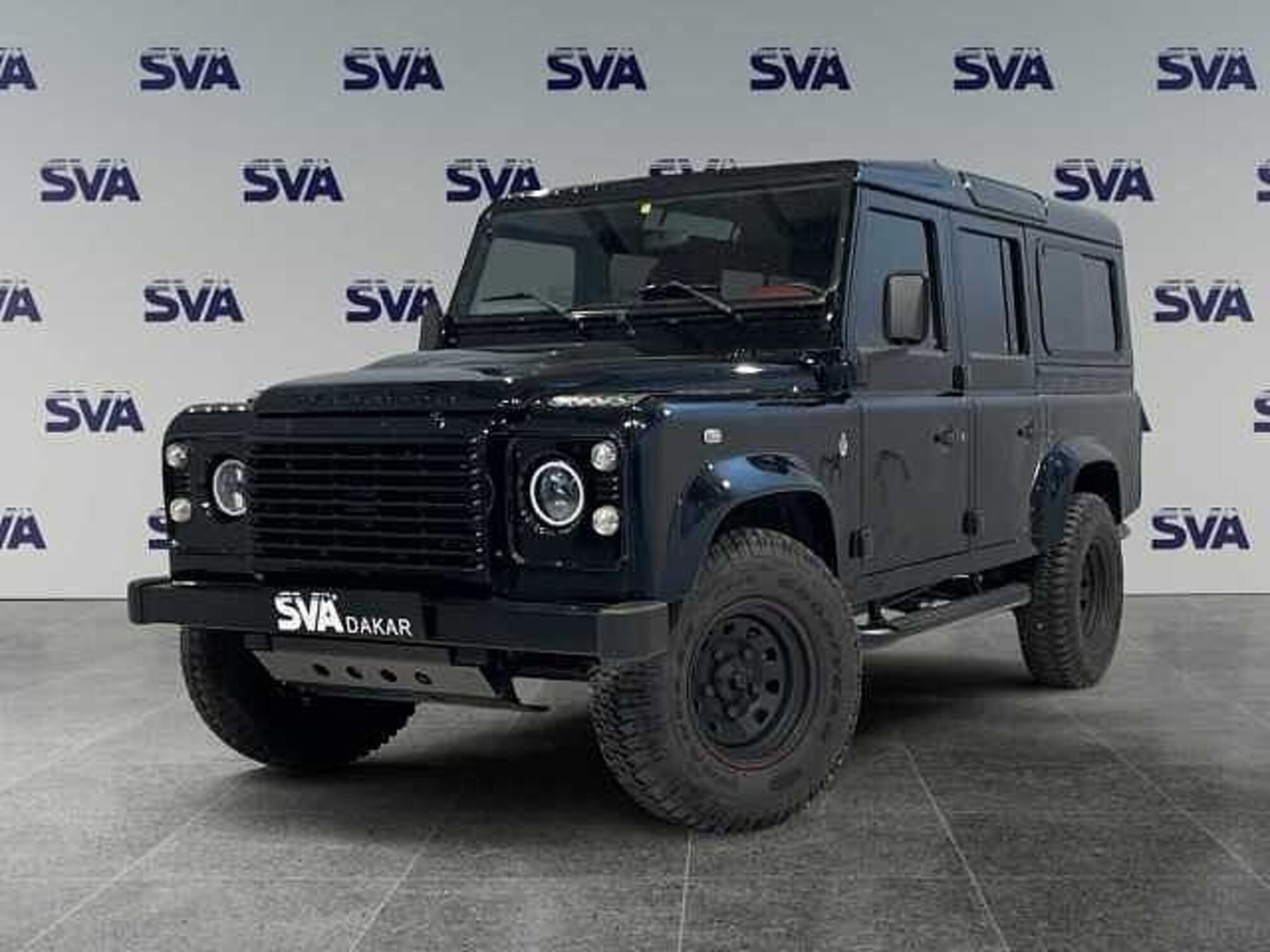 Land Rover Defender 110 2.4 TD4 Station Wagon SE del 2008 usata a Ravenna