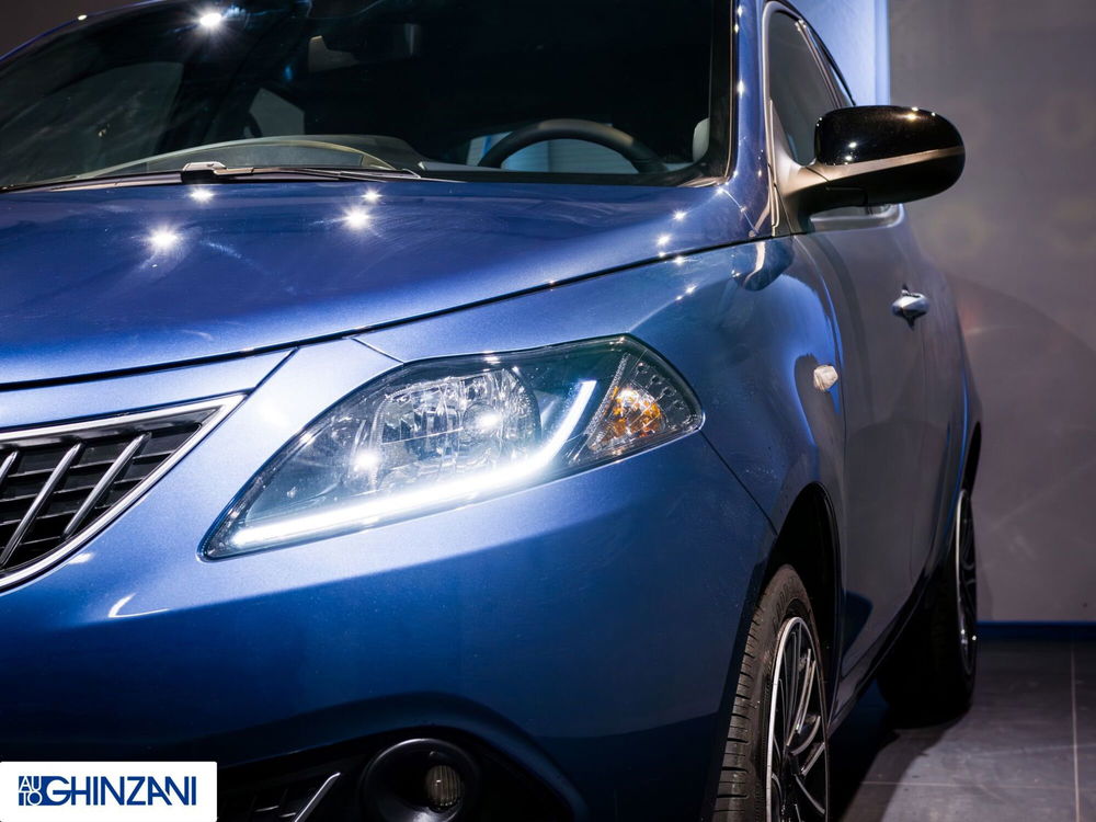 Lancia Ypsilon usata a Bergamo (13)