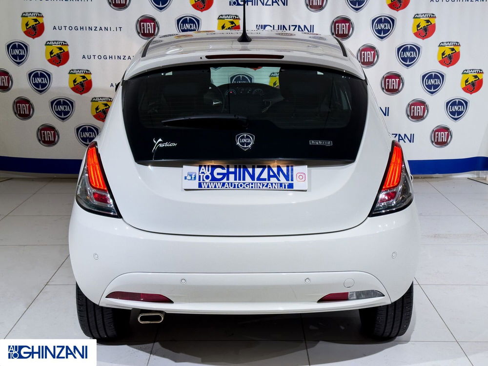 Lancia Ypsilon usata a Bergamo (5)